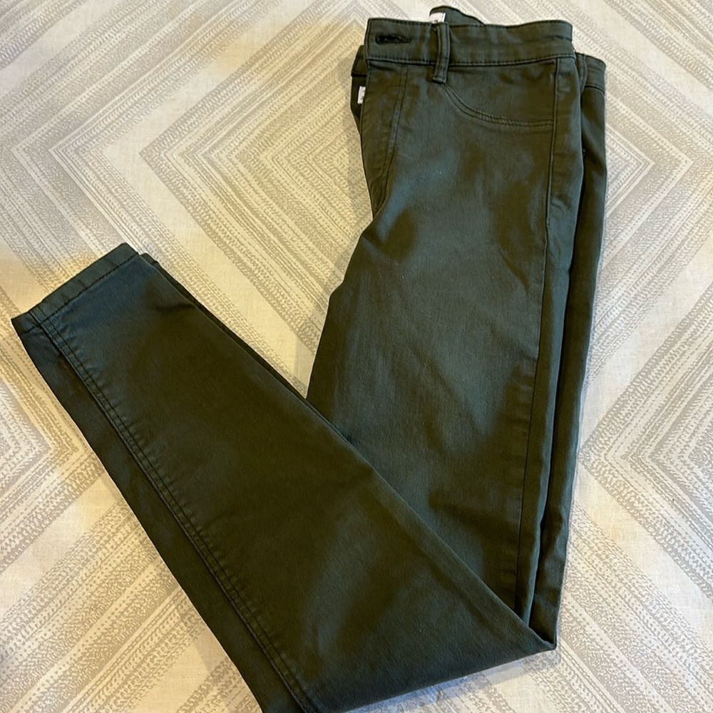 Zara Women’s Army Green Stretch Skinny Jeans Size 4